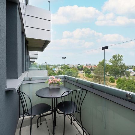 Apartamenty Zwycieska Z Klimatyzacja, Free Garage Wroclaw By Noclegi Renters Breslávia Exterior foto