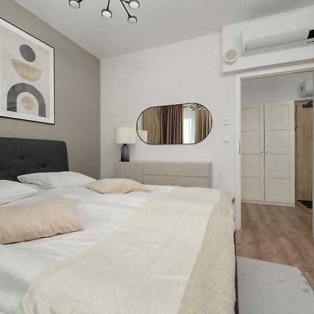 Apartamenty Zwycieska Z Klimatyzacja, Free Garage Wroclaw By Noclegi Renters Breslávia Exterior foto